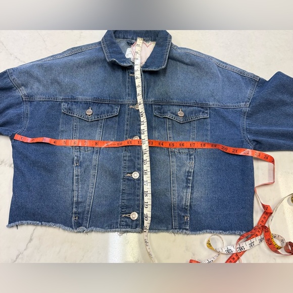YMI Jean Jacket Size Large - Picture 7 of 7